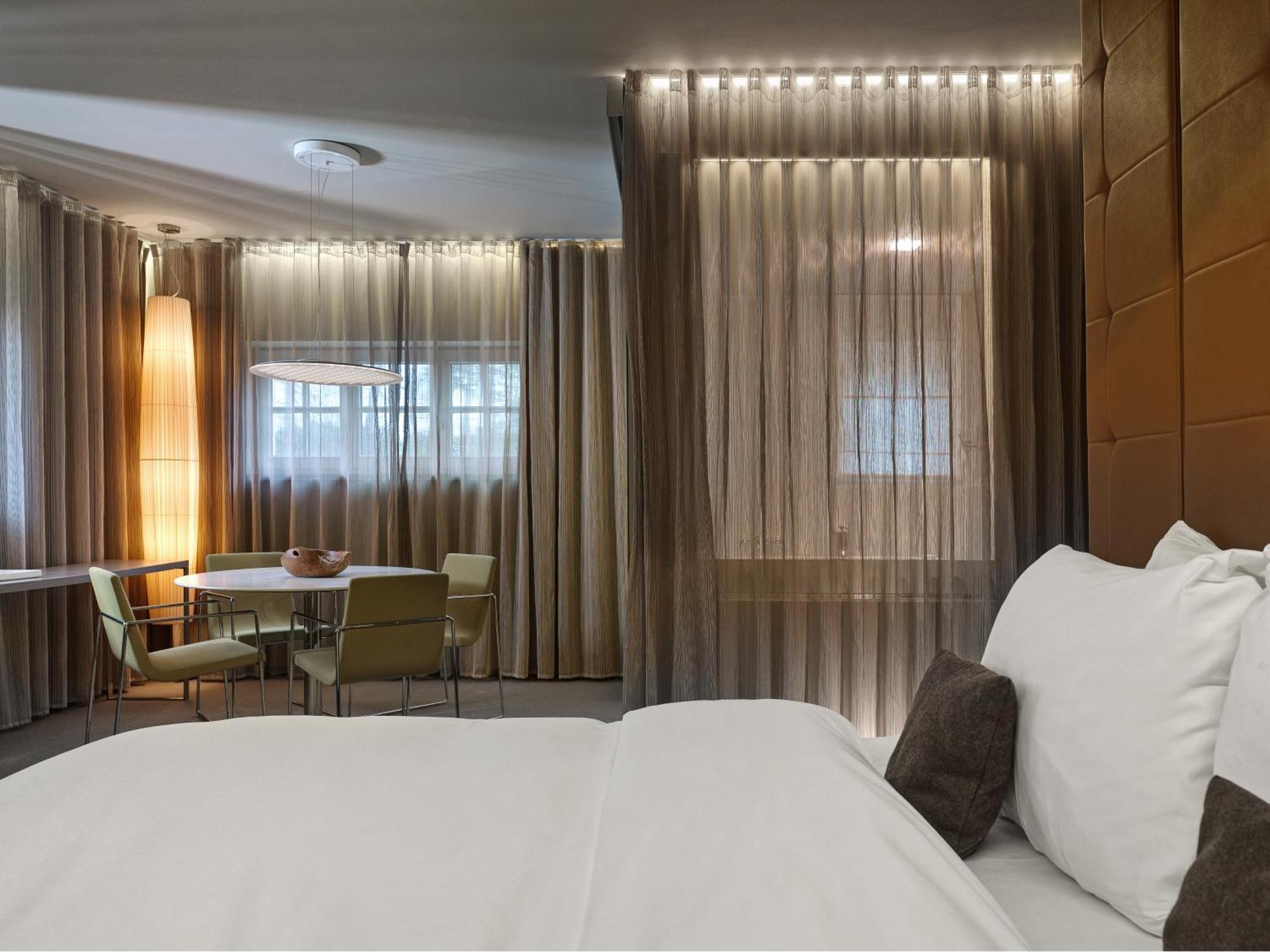 La Butte Aux Bois A Small Luxury Of The World