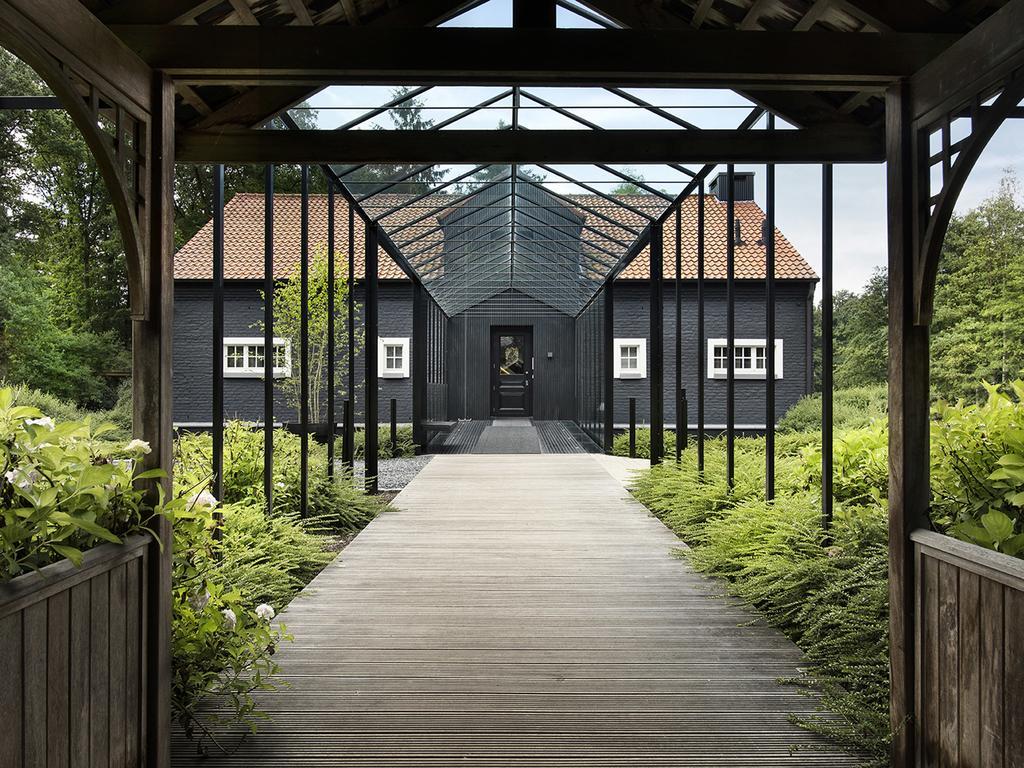 La Butte Aux Bois A Small Luxury Of The World 5*